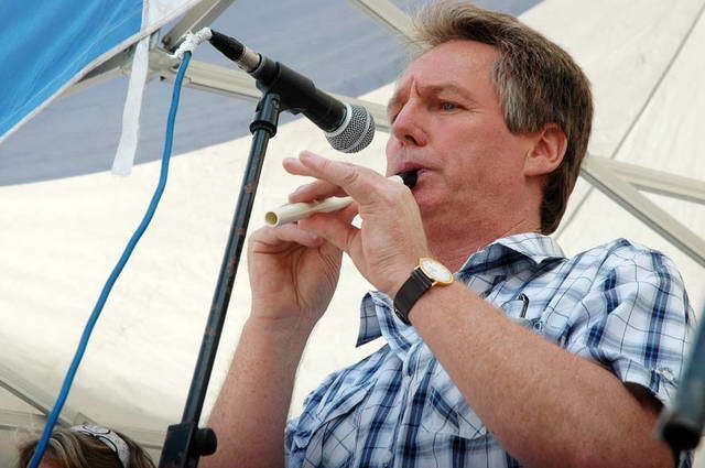 100710_d70_130-medium