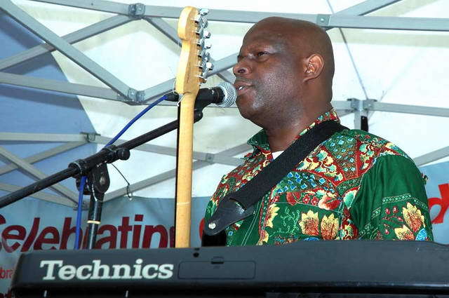 100710_d70_276-medium