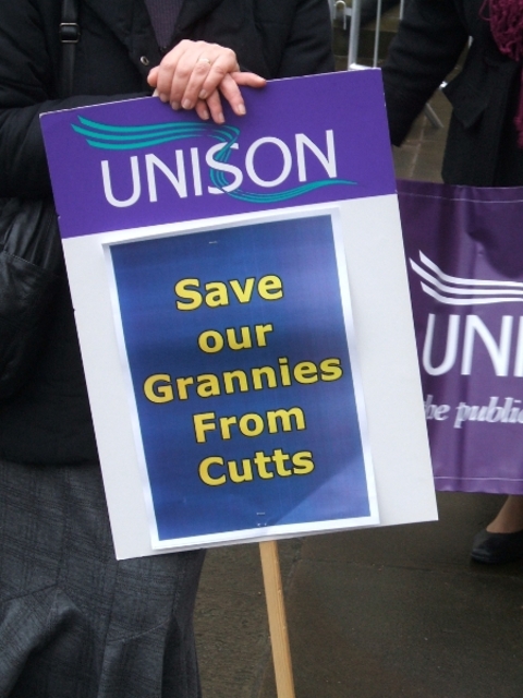 Grannies_vs_cutts-medium