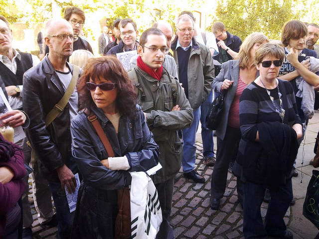 101010_e72_033-medium