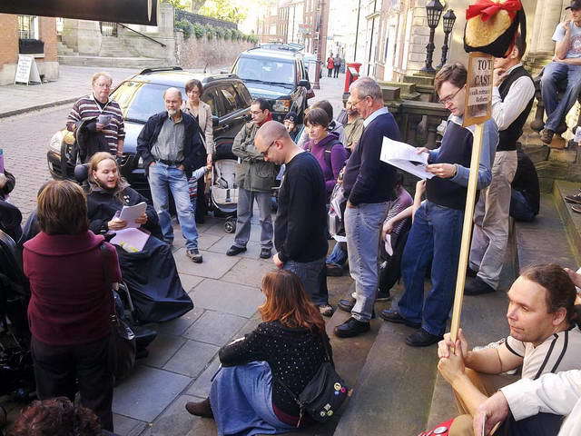 101010_e72_049-medium