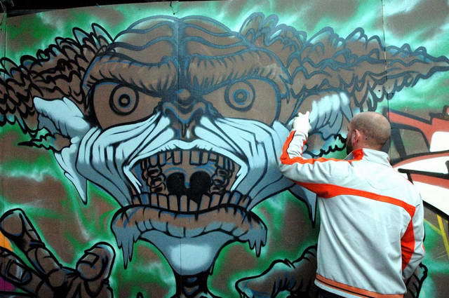 101002_d70_067-medium