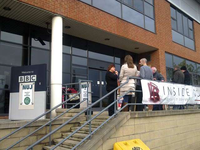 101105_e72_005-medium