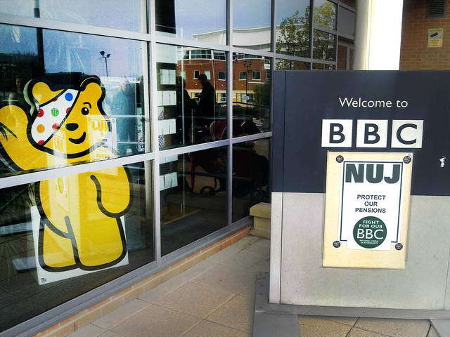 101105_e72_008-medium