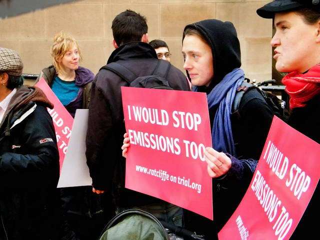 101122_fujis2000_013-medium