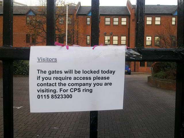 101124_e72_020-medium