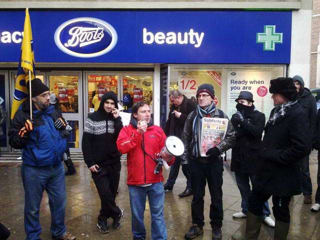 101204_e72_038-medium