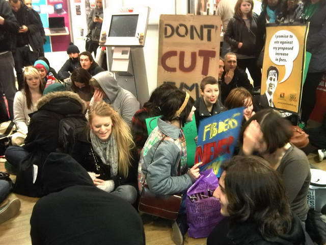 110111_e72_094-medium