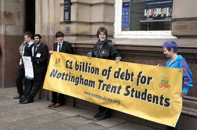 110226_d300s_087-medium