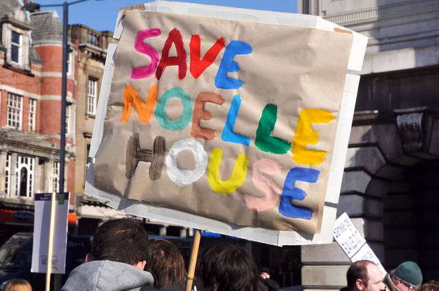 110307_d300s_025-medium