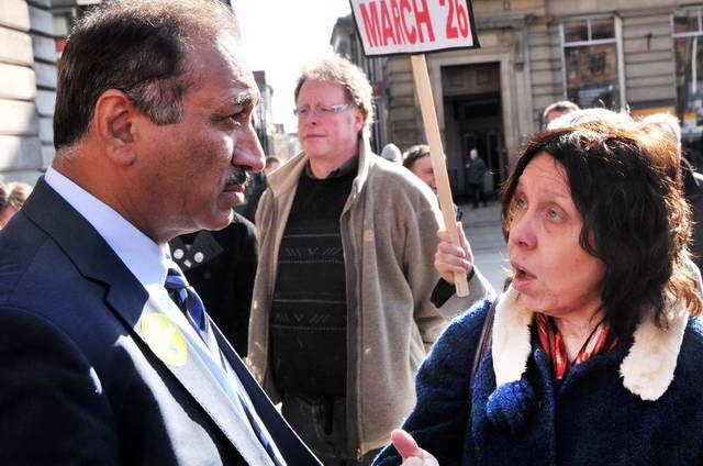 110307_d300s_118-medium