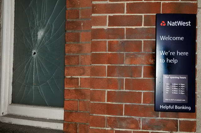 110316_d300s_007-medium