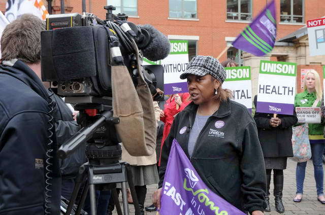 110401_d300s_006-medium