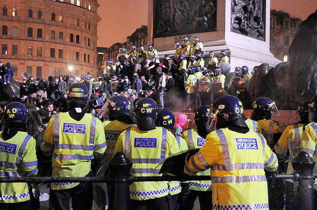 110326_d300s_1242-medium