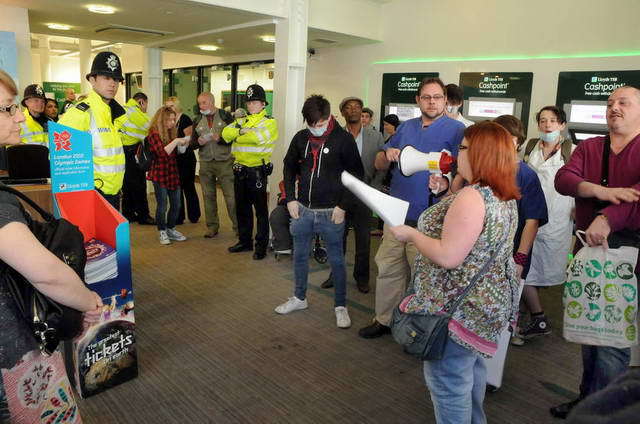 110409_d300s_055-medium