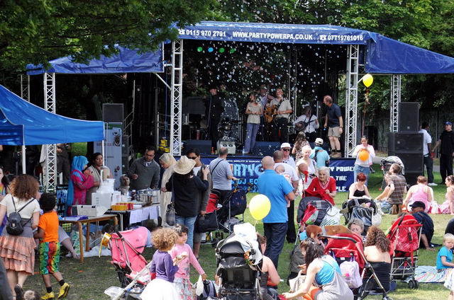 110702_d300s_220-medium