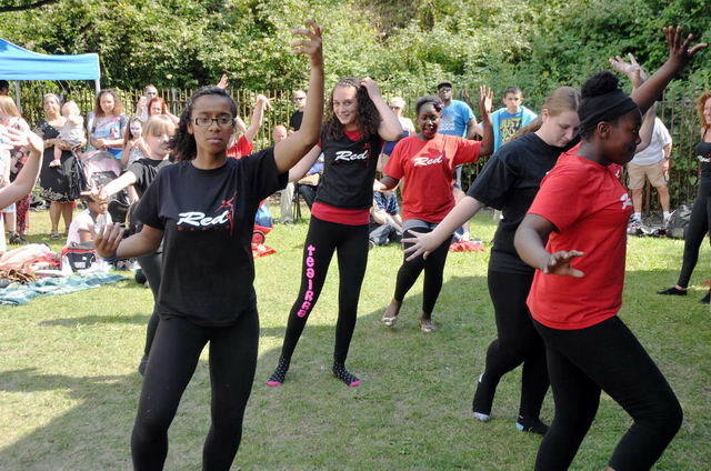 110702_d300s_351-medium