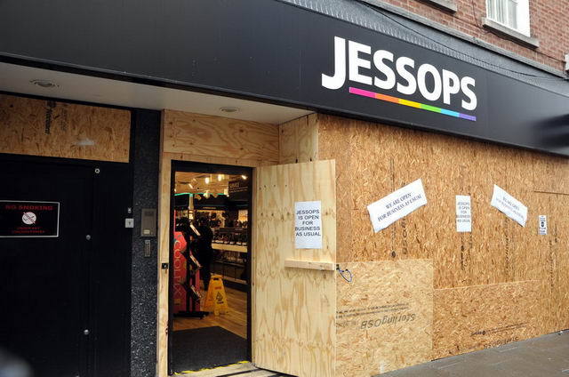 110810_d300s_012-medium