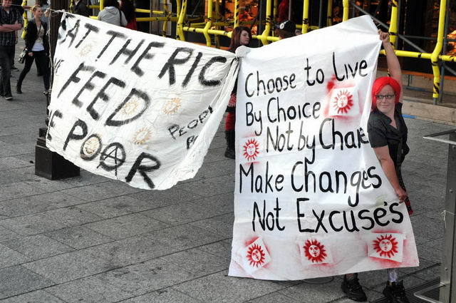 111015_d300s_405-medium