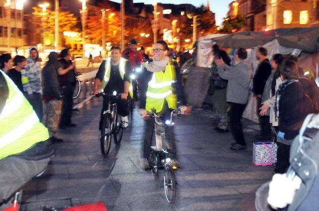 111028_d300s_209-medium