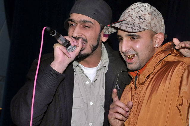 111110_d300s_080-medium