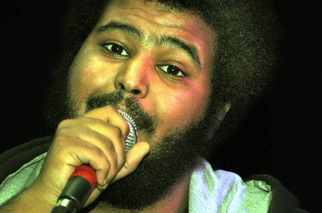 111110_d300s_097-medium