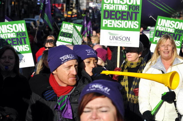 111130_d300s_114-medium