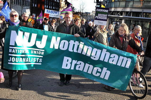 111130_d300s_265-medium