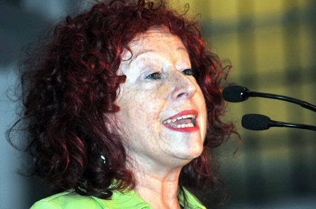 111130_d300s_303-medium