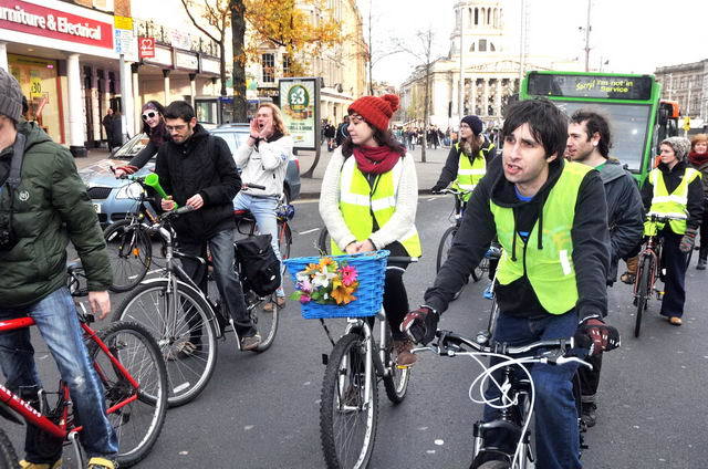 111130_d300s_383-medium