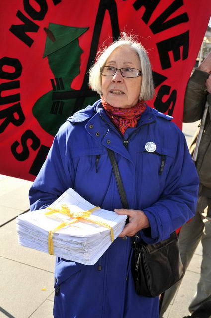 120305_d300s_123-medium