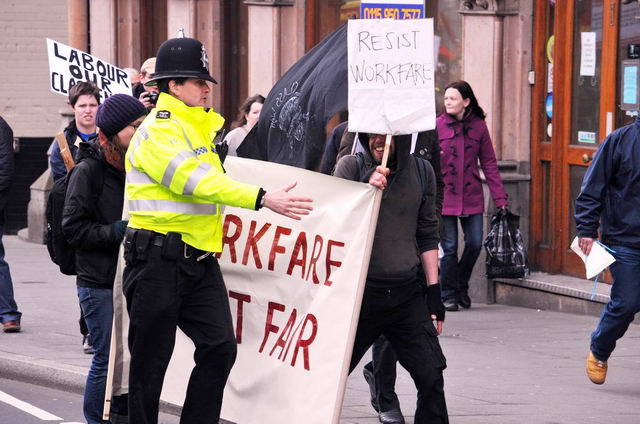 120505_d300s_057-medium