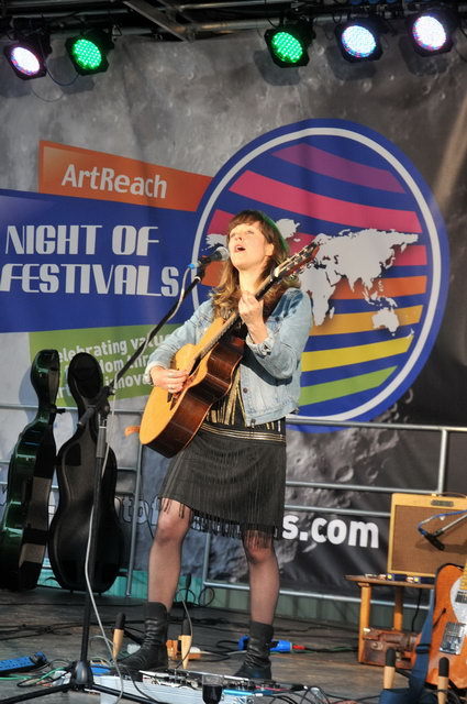 120621_d300s_012-medium