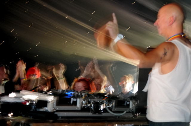 120728_d300s_268-medium