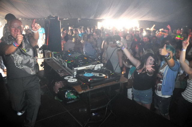 120728_d300s_578-medium