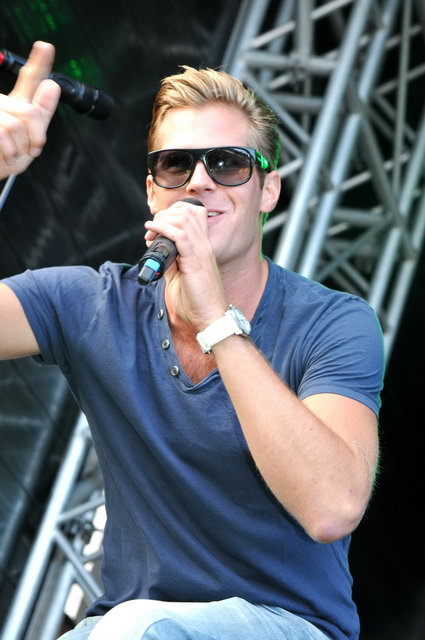 120728_d300s_657-medium