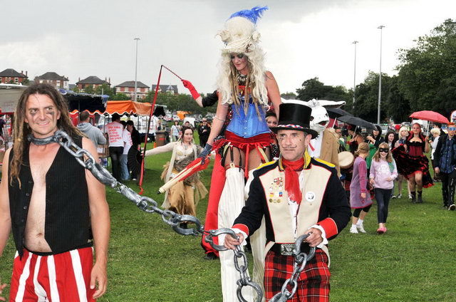 120729_d300s_128-medium