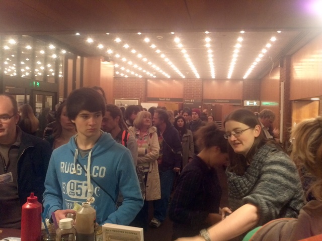 2012-12-02_12-50-53_518_1_-medium